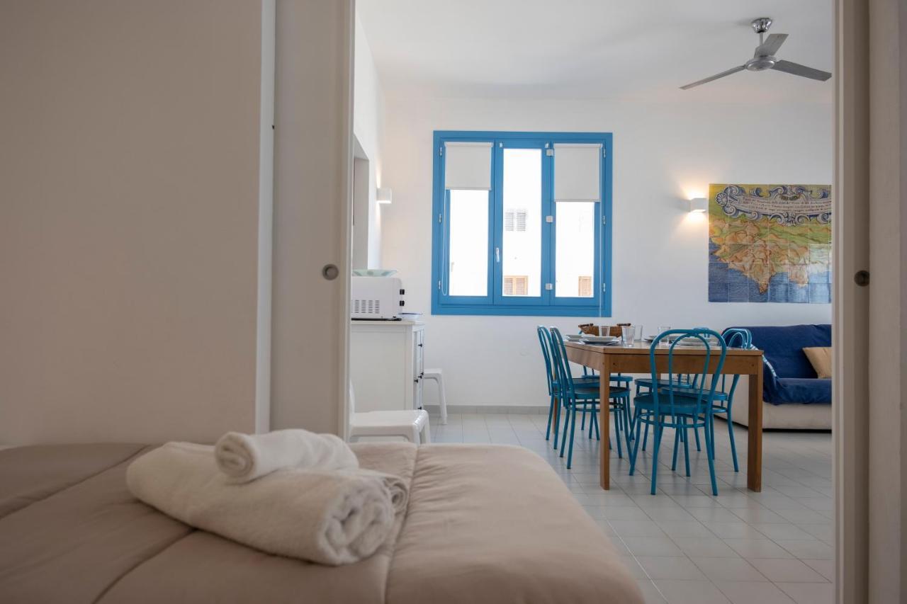 Casa Azzurra Sul Mare E Centralissima ซานวิโต โลคาโป ภายนอก รูปภาพ