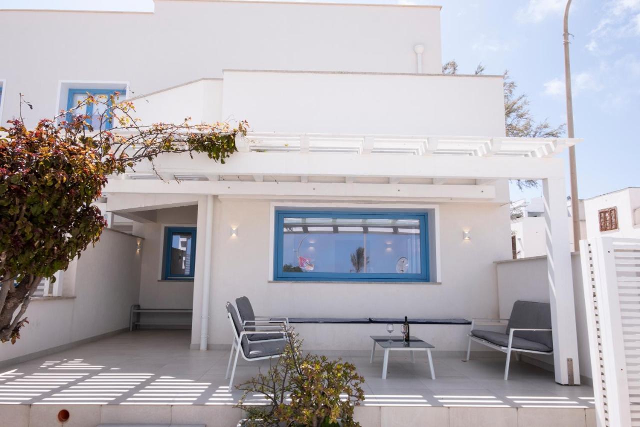 Casa Azzurra Sul Mare E Centralissima ซานวิโต โลคาโป ภายนอก รูปภาพ