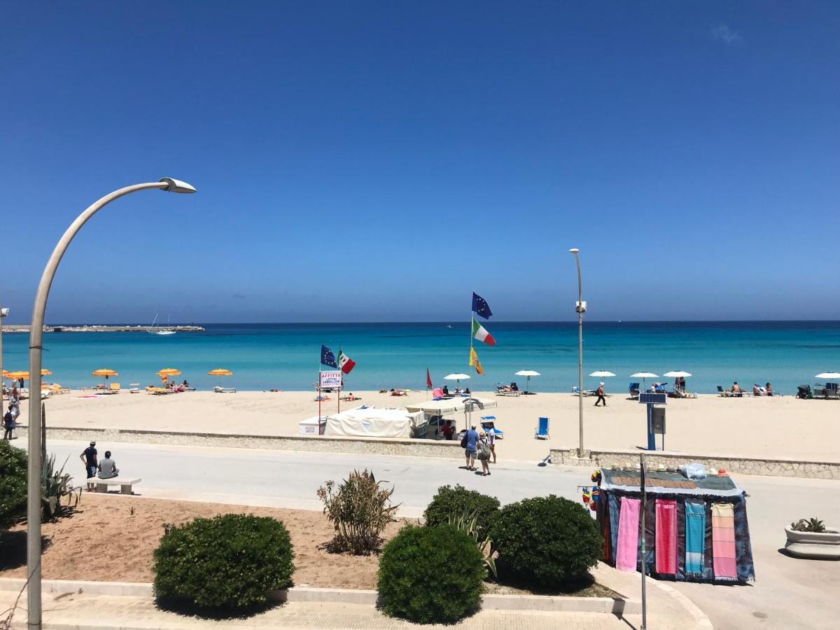 Casa Azzurra Sul Mare E Centralissima ซานวิโต โลคาโป ภายนอก รูปภาพ